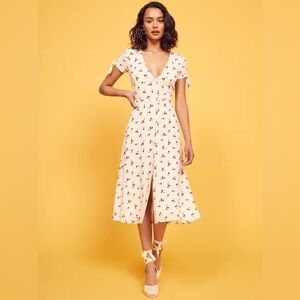 Reformation Rosalinda V-Neck Short Sleeve Dress. Size 0